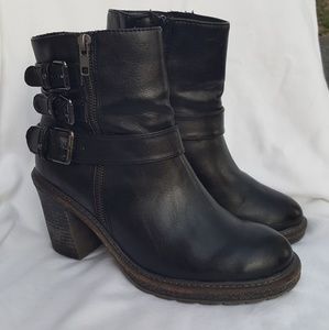 Ankle boots